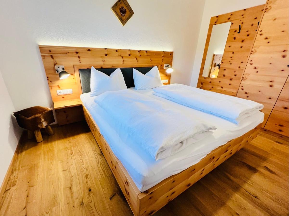 Tiroler Zeitgeist Apartment フューゲン エクステリア 写真